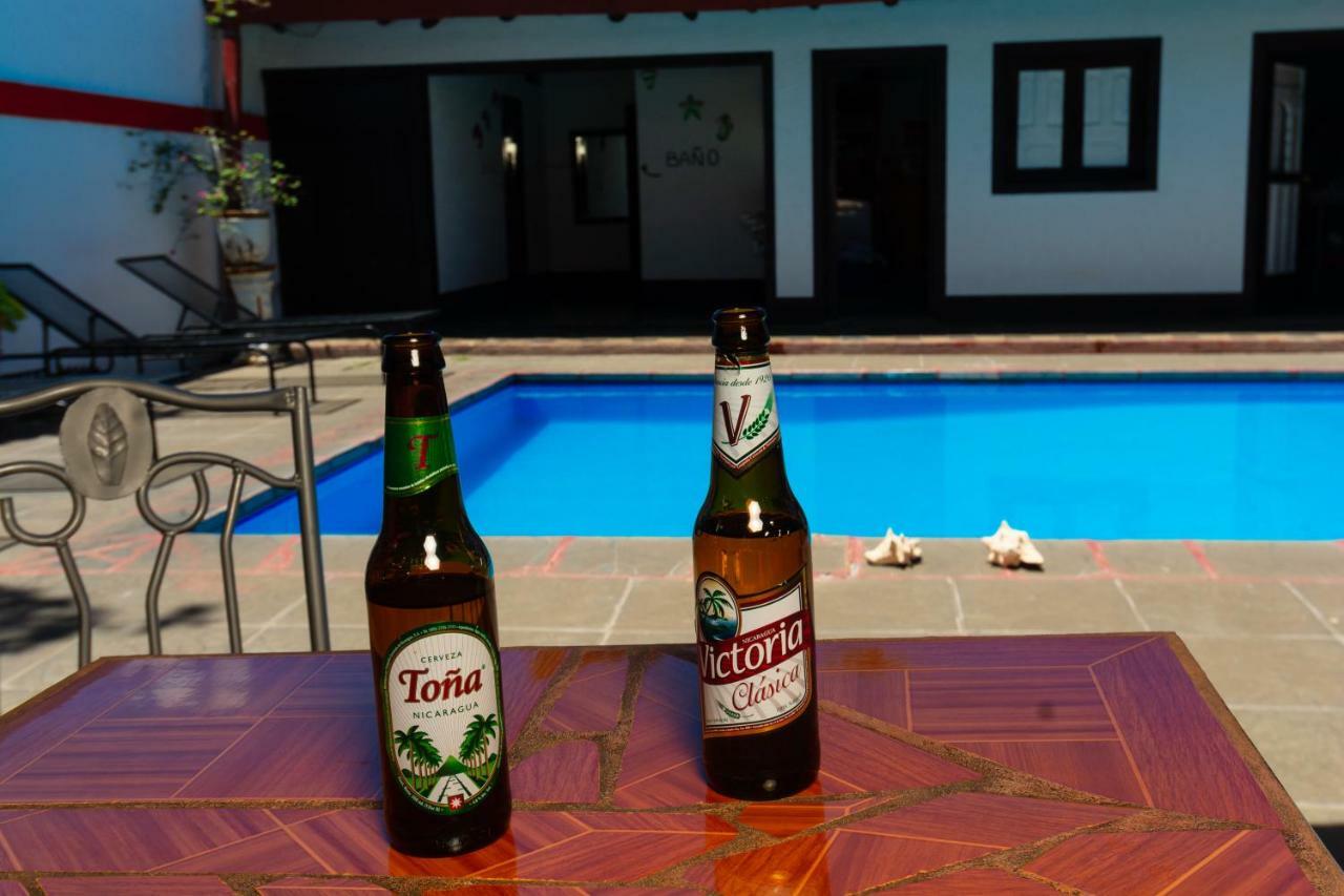 Hostal Lazybones Leon Exterior photo
